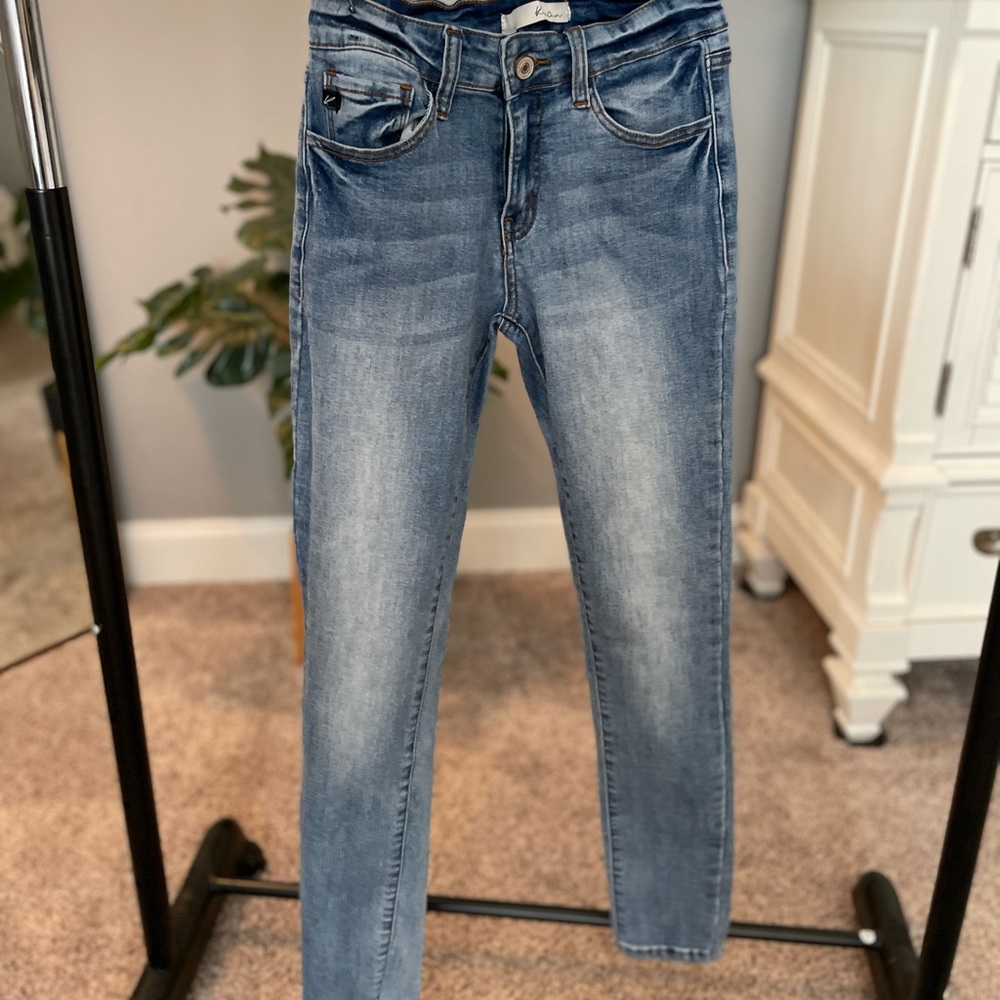 Never Worn Luxurious Denim skinny jeans.